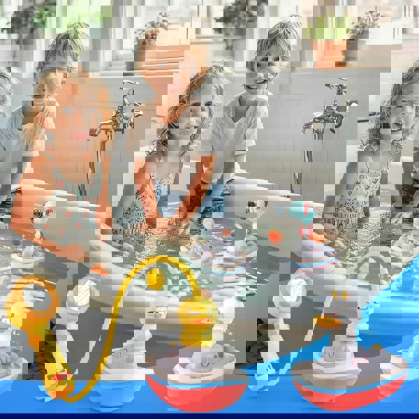 Floating Boat & Animal Sprinkler Bath Toy Set for Toddlers